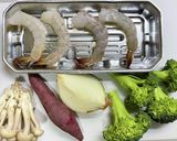 エビとブロッコリーのクリームスープ作り方1写真