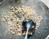 目玉焼きのっけひき肉ライス丼作り方2写真