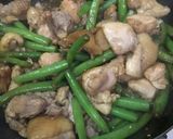 鶏もも肉といんげんの甘辛炒め作り方3写真