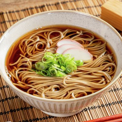 家庭のそばを格上げする！そばつゆ by こじまぽん助 【クックパッド