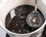 【てんさい糖で作る】黒豆の煮方作り方9写真