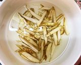 麺つゆで簡単野菜たっぷりコク旨お雑煮作り方2写真