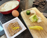 漬物と納豆のブラックペッパーチャーハン作り方1写真