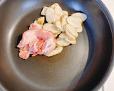 ごぼう消費に◎ごぼうと豚こまの和風パスタ作り方3写真