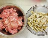 鶏とごぼうのお雑煮〜コンソメ風味〜作り方1写真
