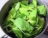 小松菜と豆富・じゃがいもの味噌汁作り方2写真