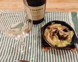 スキレットで黒いサヴァ缶のチーズ焼き作り方6写真