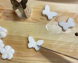 型で簡単!一手間加えて蝶々の飾り切り作り方3写真