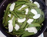 スナップえんどうとかまぼこの卵炒め作り方5写真