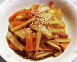 大根と人参とちくわの炒め煮作り方4写真