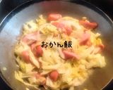 シャウエッセンとキャベツの炒め物作り方5写真