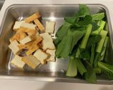 【簡単】小松菜と厚揚げのごま油炒め作り方1写真