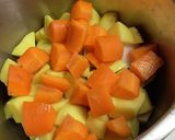 大根でカサ増し！だし染み甘辛肉じゃが作り方3写真