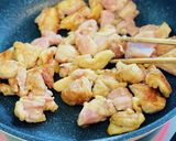 醤油にんにく香る、鶏肉とじゃがいも炒め。作り方4写真