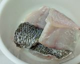 白身魚の香味揚げ◆燻魚シュンユイ作り方1写真