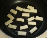 豚肉と餅のオイスターソース炒め作り方2写真