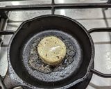 スキレットでカマンベールのはちみつ焼き作り方4写真