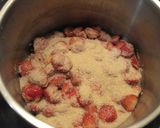 白ワイン入り♪　甘さ控えめ手作り苺ジャム作り方1写真