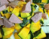 ブロックハムとかぼちゃのカレー粉炒め作り方3写真