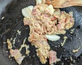 簡単！ベーコン小松菜ナッツの味噌パスタ作り方1写真