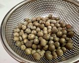 【子どももよろこぶ】むかごごはん作り方1写真