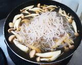 ヘルシースープ！しめじ白滝わかめ作り方2写真