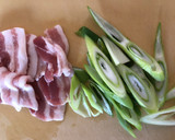 ５分で簡単♪ねぎ塩カルビの焼きうどん作り方2写真