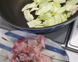 キャベツとエリンギの焼肉風炒め丼作り方3写真
