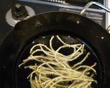 豆麺 ZENBUヌードルのフライドパスタ作り方3写真