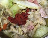 白菜と豚コマのカレー粉スープ作り方2写真