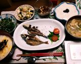 松山揚げと鶏肉(豚肉)里芋と大根の味噌汁作り方3写真