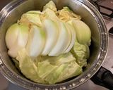ほっこりキャベツとベーコンのトマトスープ作り方1写真