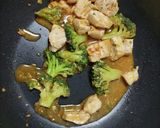 胸肉とブロッコリーの味噌炒め作り方3写真