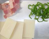 フライパンで焼くだけ!簡単♡お餅ピザ作り方1写真