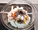 マンネリ解消☆焼き鳥のタレで大根の浅漬け作り方1写真