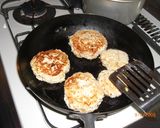 お豆腐と野菜でボリューム和風ハンバーグ!作り方5写真