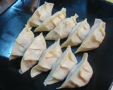 トマトとチーズで♪イタリアン餃子♪作り方4写真