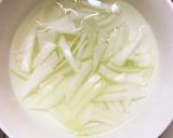隙間埋め玉ねぎきゅうり簡単中華風サラダ作り方1写真