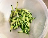 隙間埋め玉ねぎきゅうり簡単中華風サラダ作り方2写真