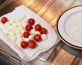 【包丁要らず】ミニトマトのカプレーゼ作り方1写真