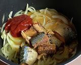 米粉パスタで　鯖味噌缶のトマトソース作り方3写真