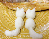 大根おろしアートで仲良しネコちゃん作り方7写真