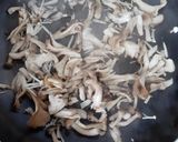 きのこたっぷり★ガリバタ醤油パスタ作り方2写真