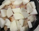 手羽元と大根の塩麹煮作り方5写真