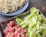 簡単!レンチンでバター醤油の焼きうどん作り方1写真