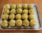 ソース要らず☆カレーポテトコロッケ。作り方5写真