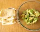 ひじき煮とアボカドチーズの巾着作り方1写真