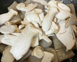こんにゃくとエリンギ煮作り方1写真