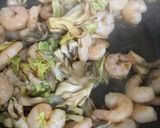 えびとまいたけの「八宝醤」炒め作り方2写真