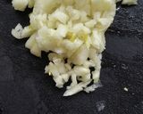 エビとベーコン入りペペロンチーノ作り方1写真